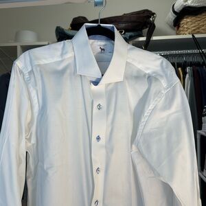 Lorenzo Uomo trim fit dress shirt. 17 neck 34/35 sleeves